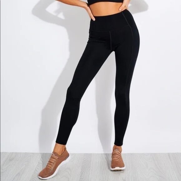 Girlfriend Collective Compressive Black Leggings - Picture 1 of 3